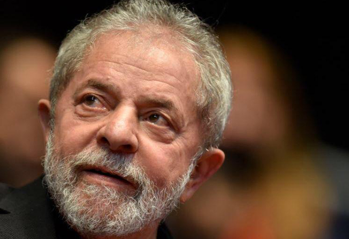Lula testou positivo para coronavírus em Cuba