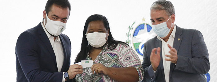Governo do Estado lança o programa SuperaRJ. Auxílio emergencial vai beneficiar cerca de 1,4 milhão pessoas, além de micro e pequenos empreendedores