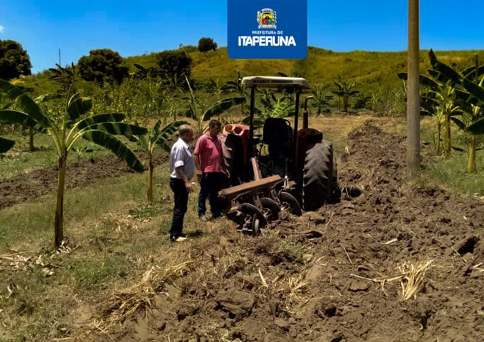 Secretaria de Agricultura atende produtores no distrito de Nossa Senhora da Penha