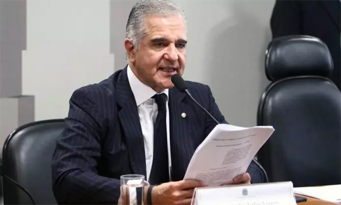Política Na Parabólica: Julio Lopes de volta à Câmara dos Deputados