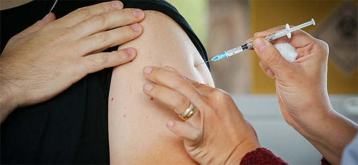 Estado do Rio de Janeiro distribui 298 mil doses de vacina contra a Covid-19