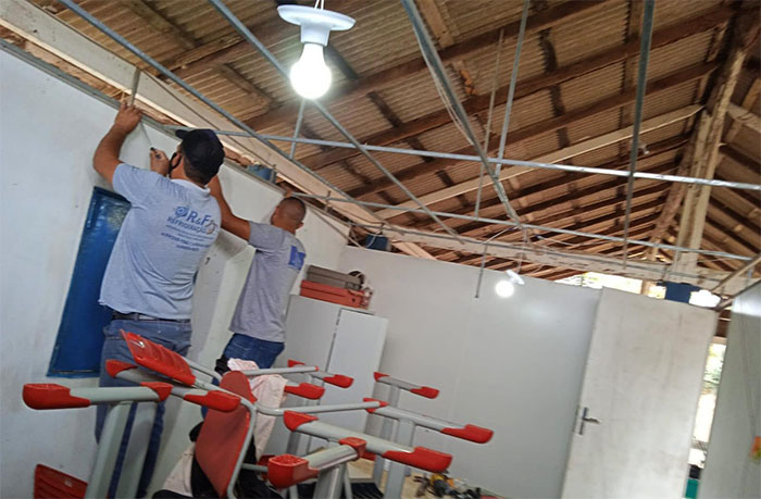 Itaperuna/RJ: SEMED realiza melhoria em escola da zona rural