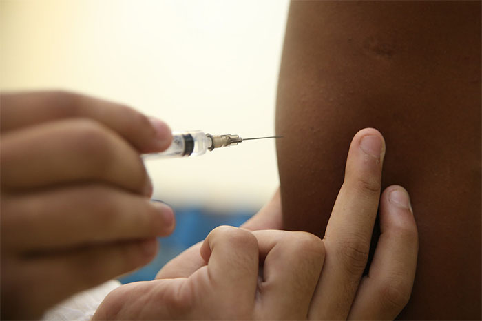 Covid-19: Estado aplicou mais de três milhões de doses de vacinas em 30 dias