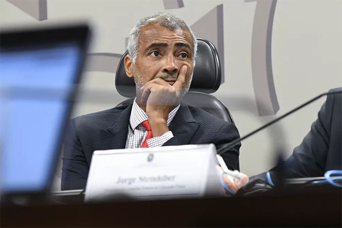 Ipec para o Senado no RJ: Romário tem 30% das intenções de voto