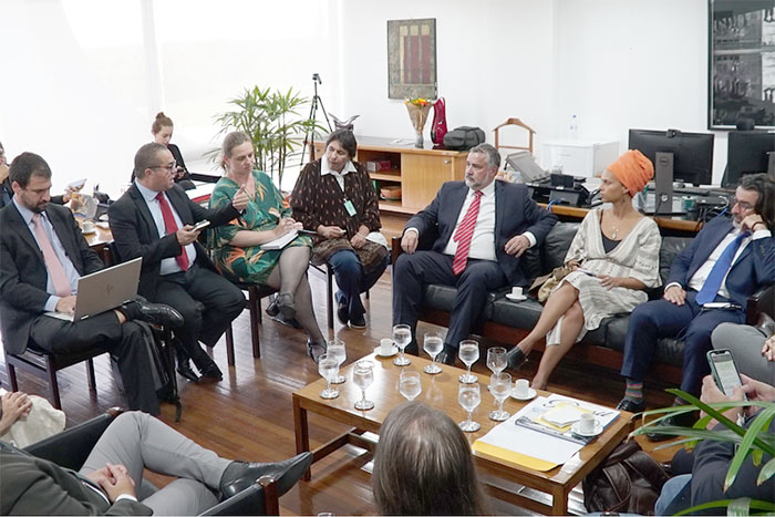 Em encontro com representantes de entidades, Paulo Pimenta defende liberdade no exercício do trabalho jornalístico