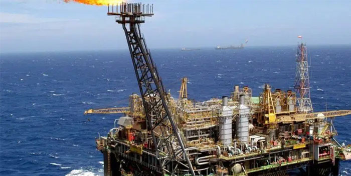 Salário inicial na área de Extração de Petróleo e Gás é o maior do país, aponta Firjan