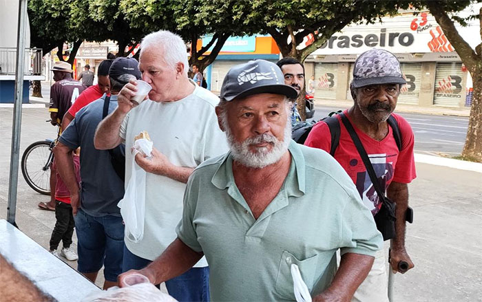 ‘Café do Trabalhador’ fortalece a rotina diária em Itaperuna