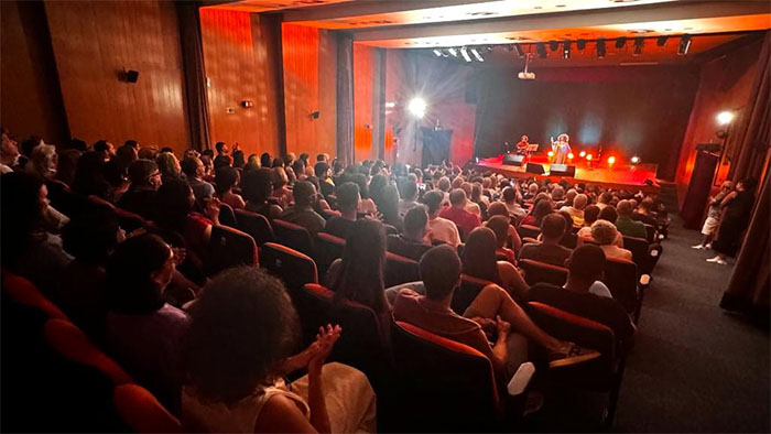 Oficina de Elaboração de Projetos com Liana Ébano no Teatro Firjan SESI Itaperuna capacita profissionais da cultura do Noroeste Fluminense