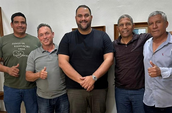 DEPUTADO THIAGO RANGEL RECEBE REFORÇO POLÍTICO DE LIDERANÇAS DE ITAPERUNA