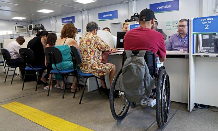 Detran RJ oferece atendimento exclusivo a pessoas com deficiência, neste sábado, para emissão de identidade