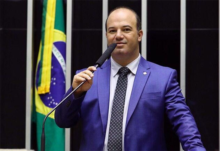 Murillo Gouvêa se destaca pela destinação de emendas e atuação no Estado