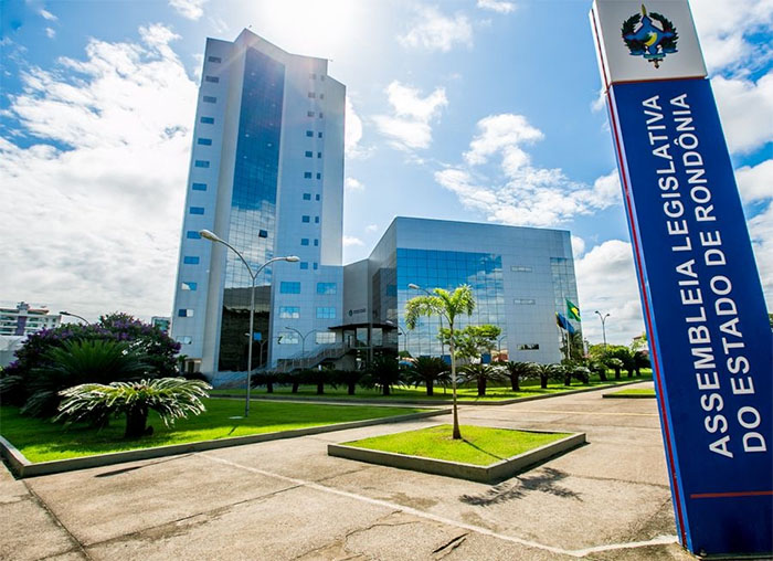 Concurso ALE-RO oferece 200 vagas e salários de até R$ 24 mil