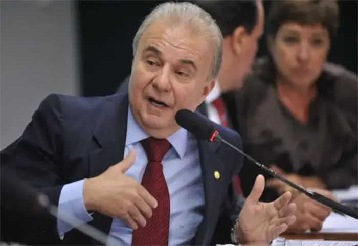 Senado aprova regulamentação da profissão de Marinheiro de Esporte e Lazer. Proposta, de autoria do ex-deputado Fernando Jordão, segue agora para sanção do presidente Lula