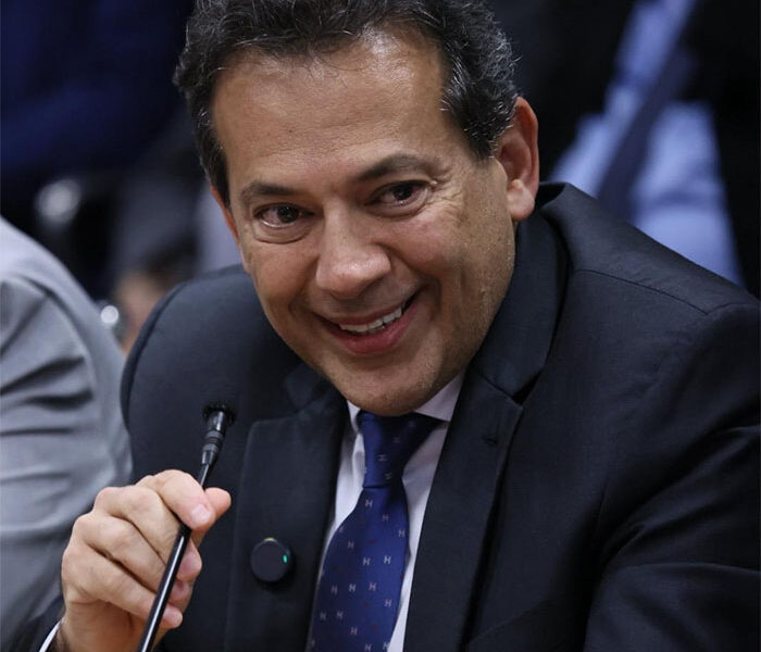 EM NOME DA SAÚDE: SUS PODE TER “CANETAS EMAGRECEDORAS” COMO ALTERNATIVA À CIRURGIA BARIÁTRICA